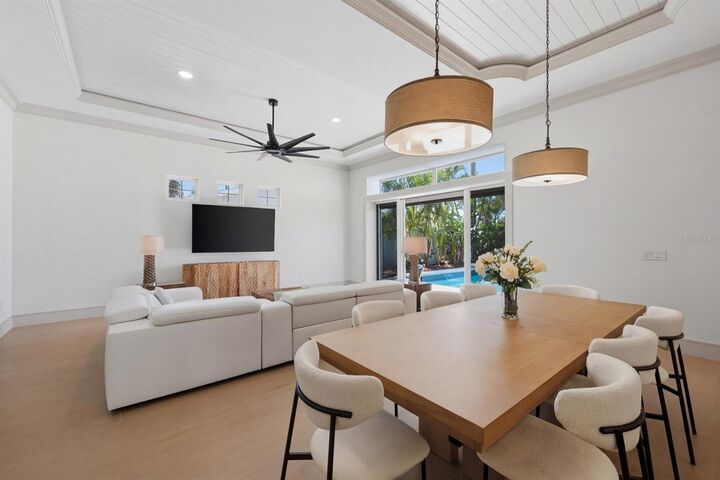 Property Photo: 408 Jackson Drive FL 34236