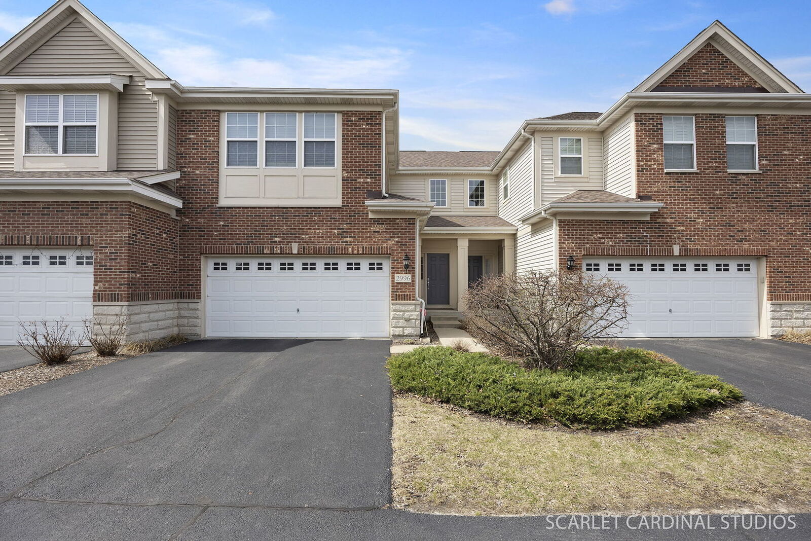Property Photo:  2996 Henley Lane  IL 60540 