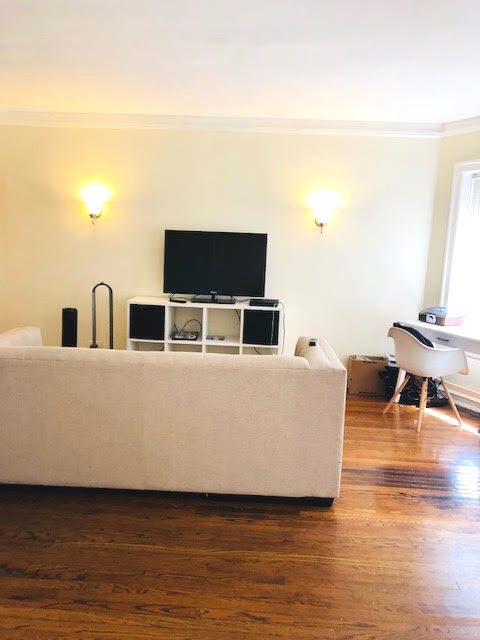 Property Photo:  1056 W Thorndale Avenue 1U  IL 60660 