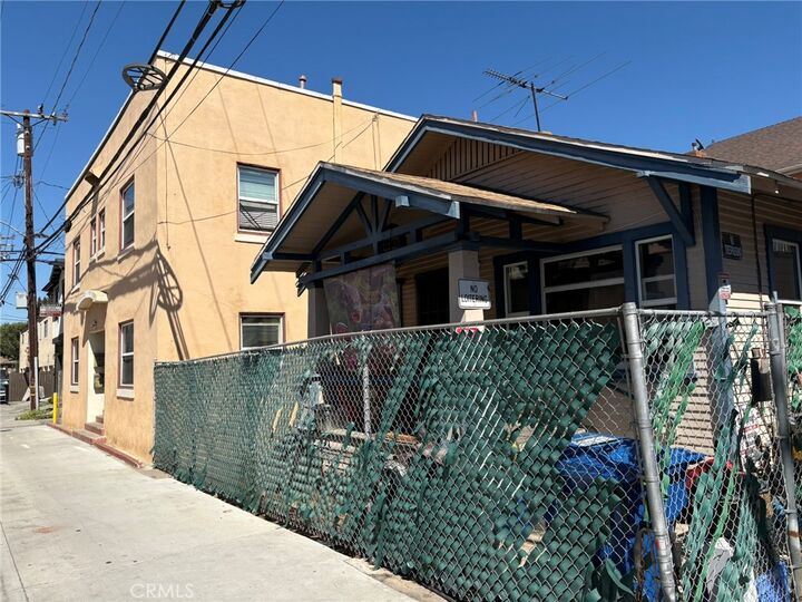 Property Photo:  617 West 3rd Street  CA 90802 