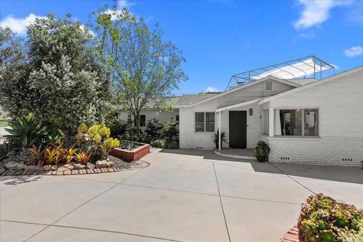 Property Photo: 1645 Noma Lane CA 92024