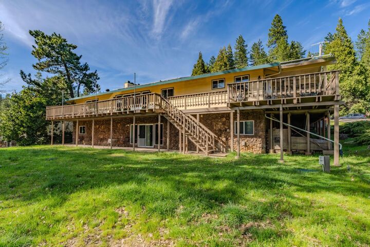 Property Photo:  26262 Fairway Drive  CA 95666 