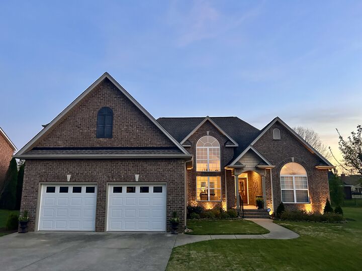 Property Photo: 1321 Sam Houston Ave TN 37129