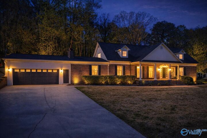 Property Photo: 100 Norwood Drive AL 35906