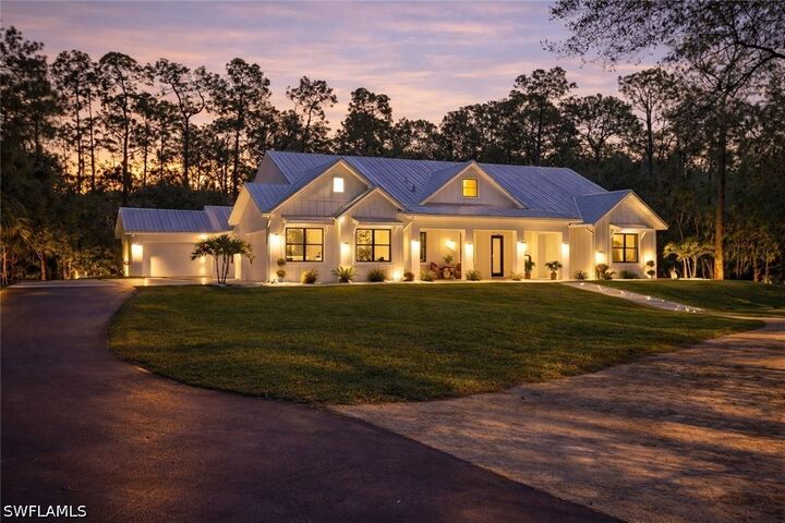 Property Photo: 3475 3rd Avenue SW FL 34117