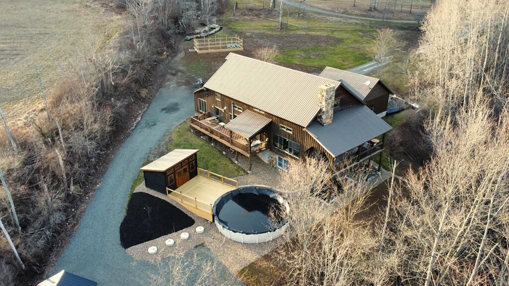 Property Photo: 19 Sunset Hill Lane PA 16901