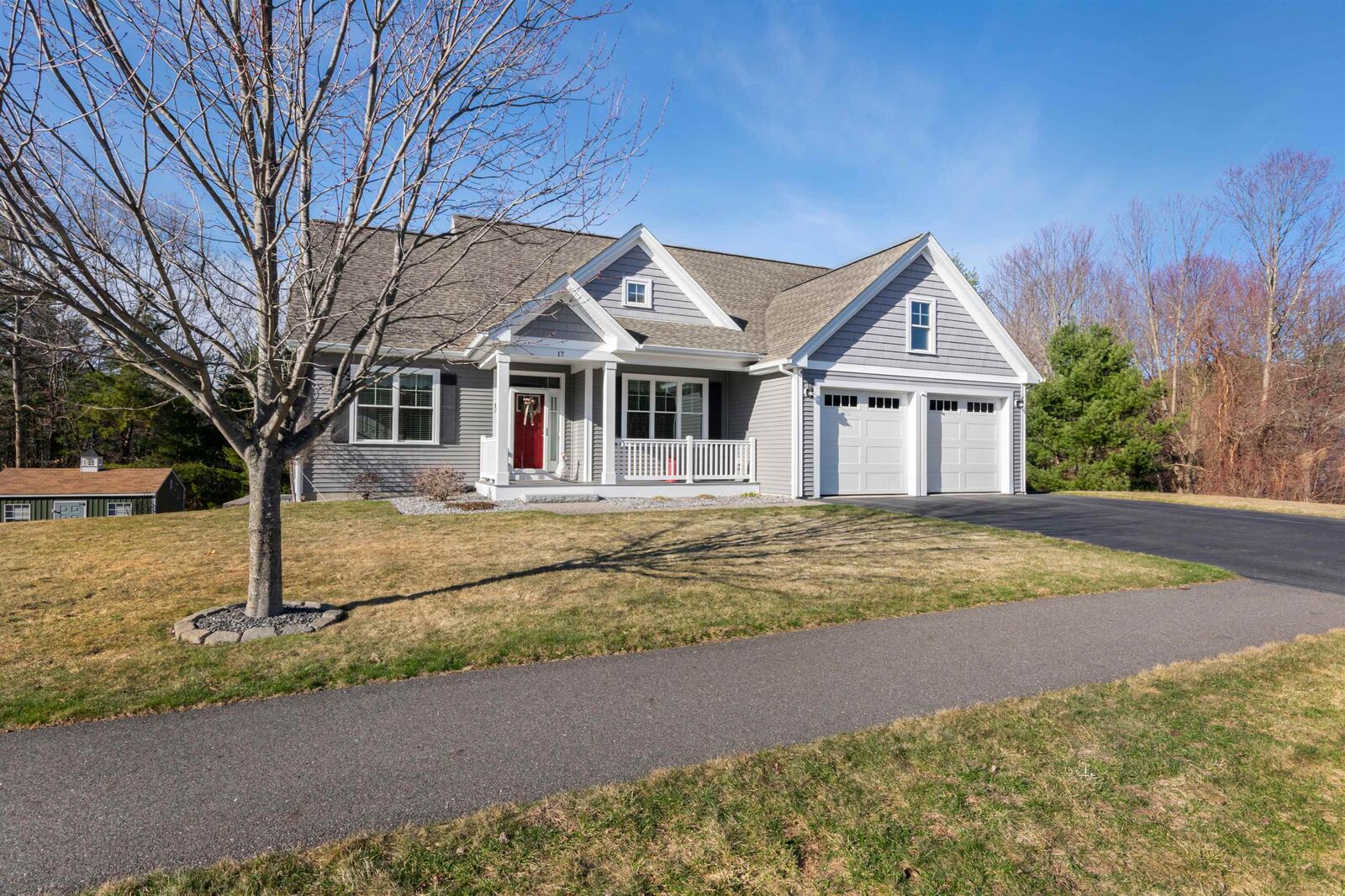 Property Photo:  17 Legacy Drive  NH 03062 