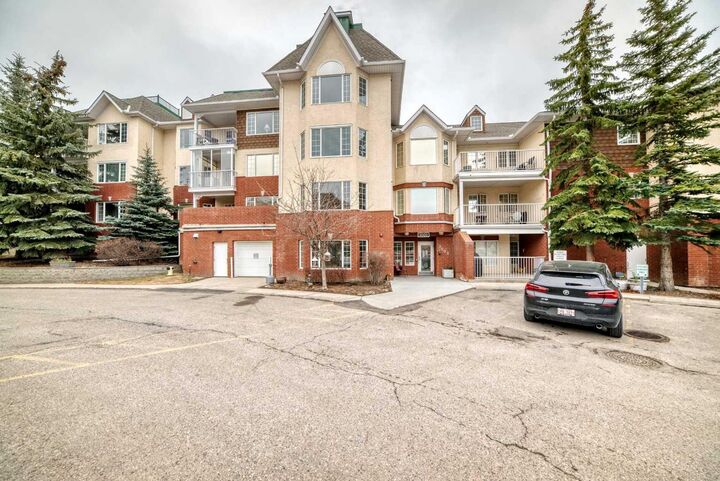 3202 Sienna Park Green SW — photo 1