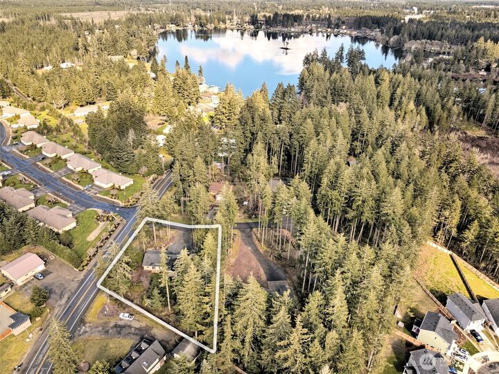 Property Photo:  30 E Lilly Pond Lane  WA 98584 