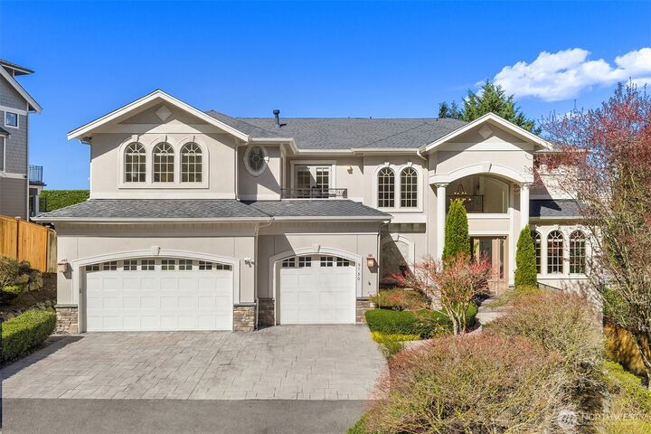 Property Photo:  9750 SE 5th Street  WA 98004 