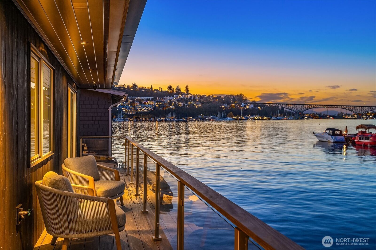 Property Photo:  2241  Fairview Avenue E B  WA 98102 