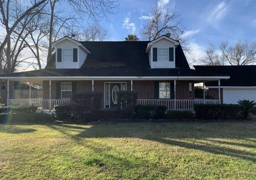 Property Photo:  485 Lusk  TX 77659 