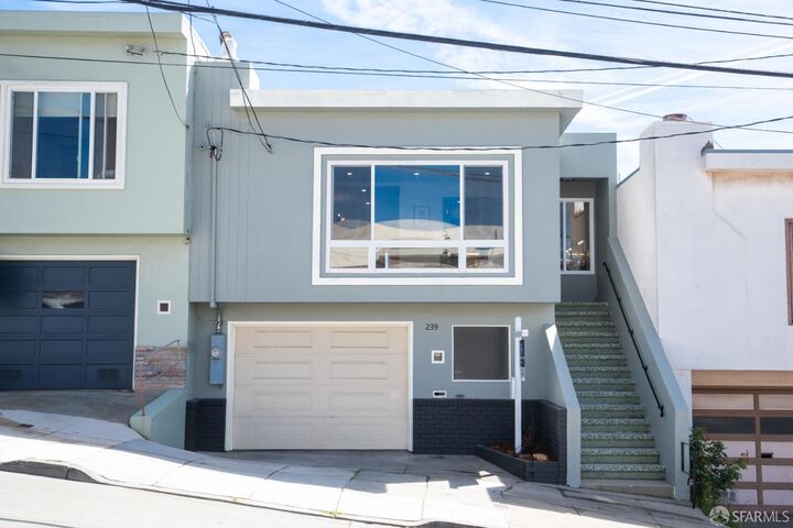 Property Photo: 239 Sawyer Street CA 94134