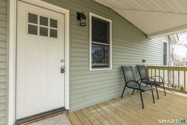 Property Photo:  45 Hanmer Street  CT 06108 