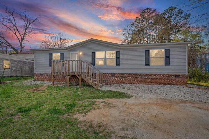 Property Photo: 2231 Westminster Hwy Street SC 29691