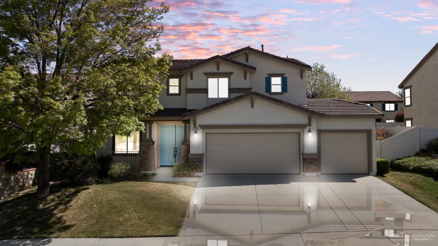 Property Photo:  1438 Wild Olive Road  CA 93561 