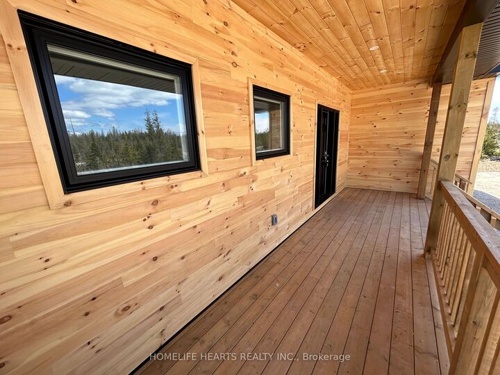Property Photo: 629 Lindsay Road 30 ON N0H 1Z0