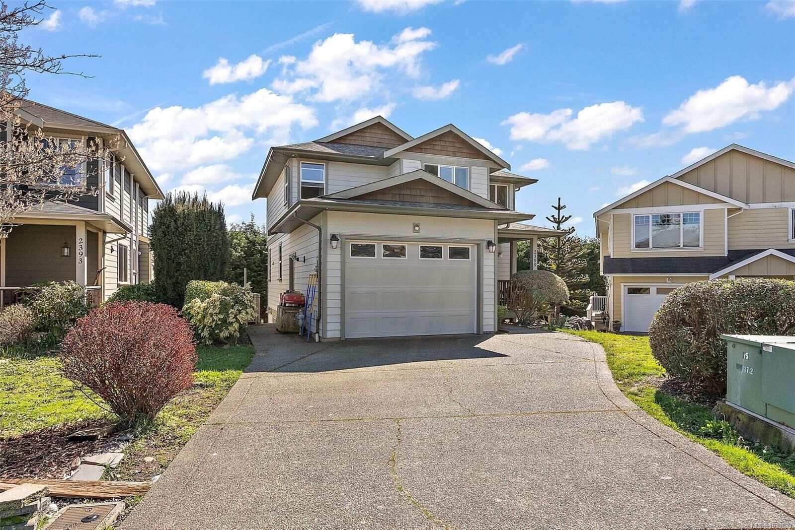 Property Photo:  2399 Caffery Pl  BC V9Z 1K8 