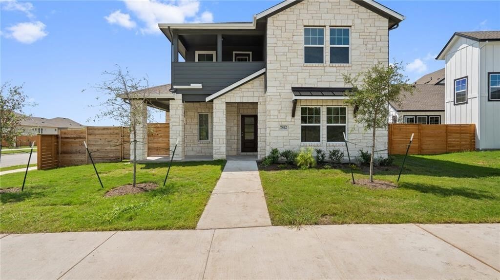 Property Photo: 7812 Hillock Terrace TX 78744