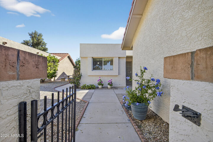 Property Photo:  2329 W Ironwood Drive  AZ 85224 