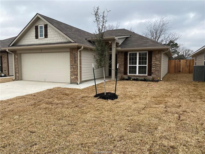 Property Photo: 3721 McKenzie Street TX 77803-1886