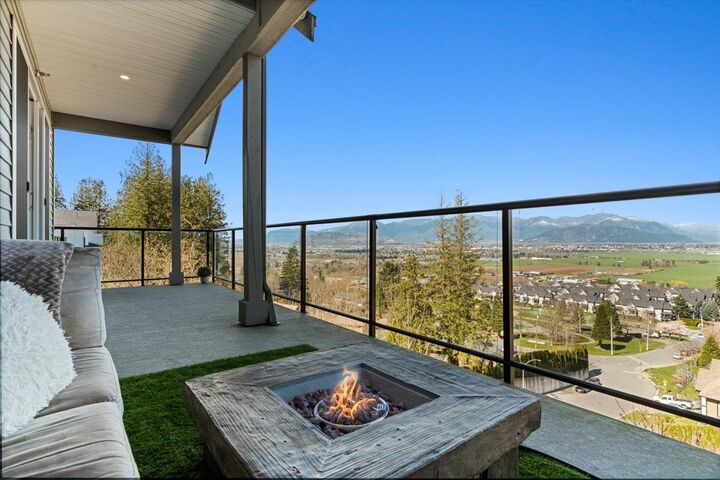 Property Photo:  47203 Vista Place 3  BC V2R 0R9 