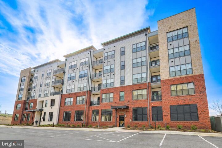 Property Photo:  106 Saint Ives Place 408  MD 20745 