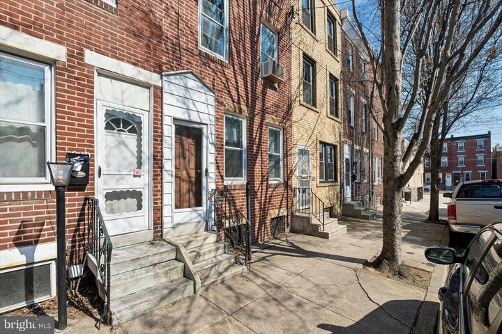 Property Photo:  1931 E Albert Street  PA 19125 