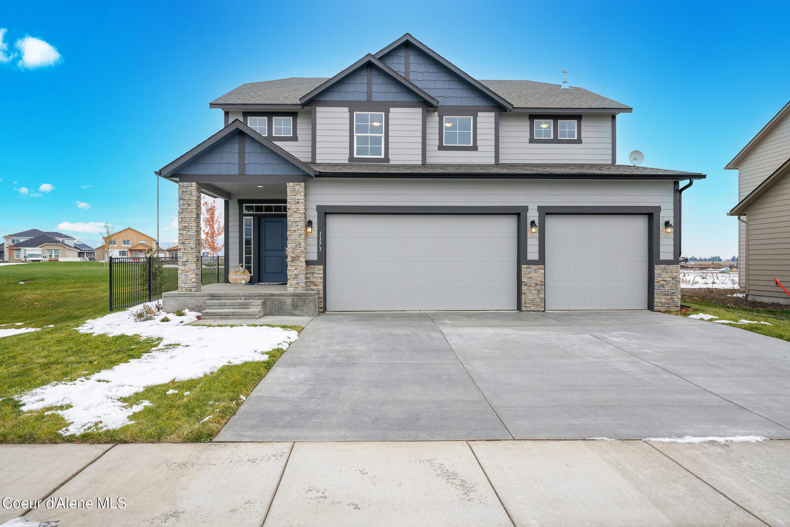 Property Photo:  5966 Pelican Loop  ID 83858 