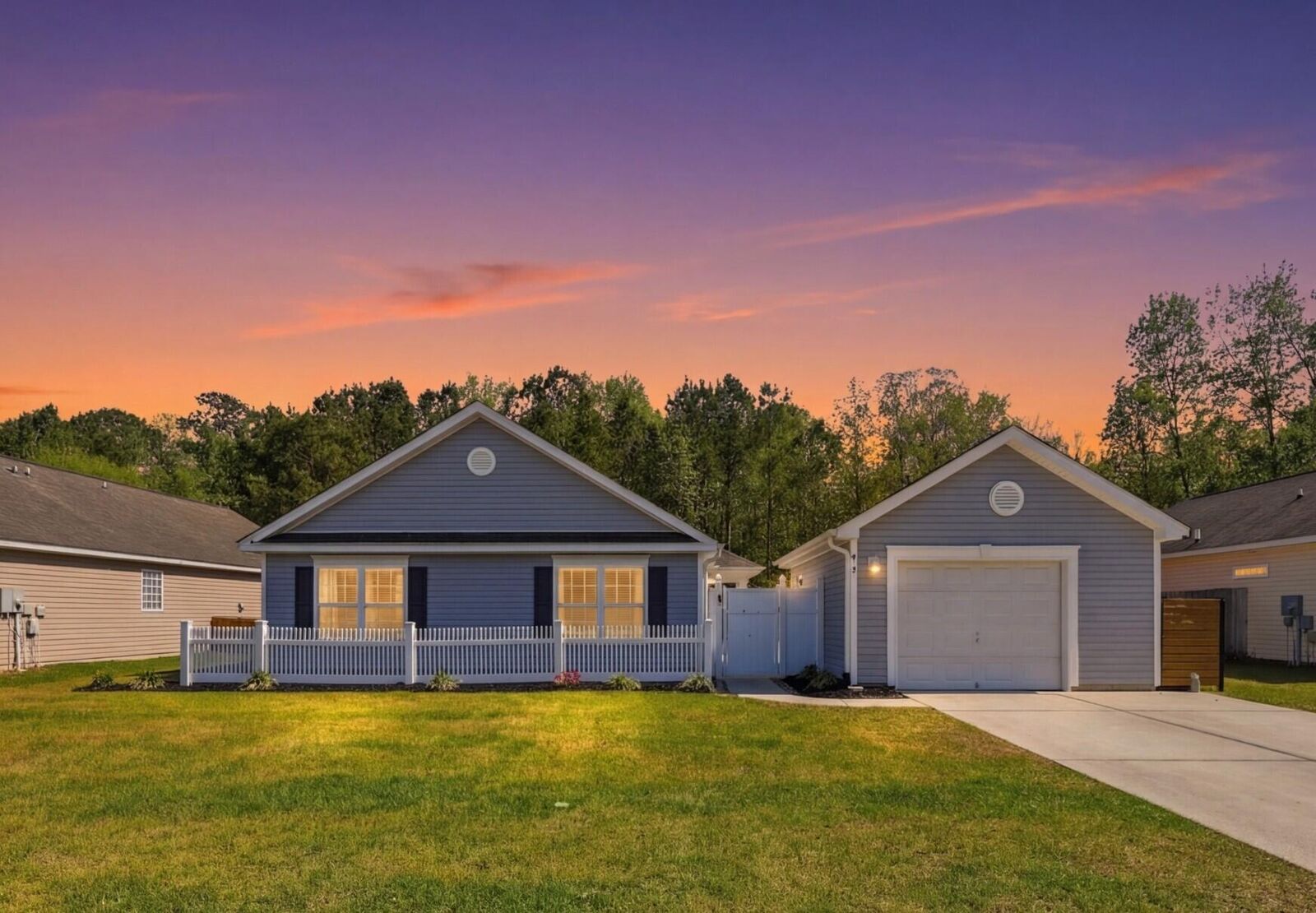 Property Photo:  611 Savannah River Drive  SC 29485 