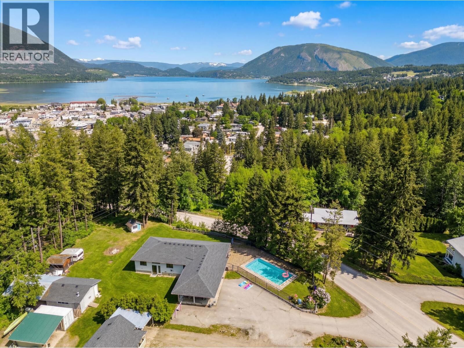Property Photo: 1040 Old Auto Road Southeast BC V1E 2P5