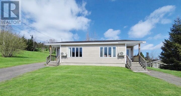 Property Photo: 14 Leamington Heights NL A0H 1Z0