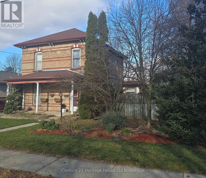 Property Photo:  657 Frances Street  ON N4S 1Z9 