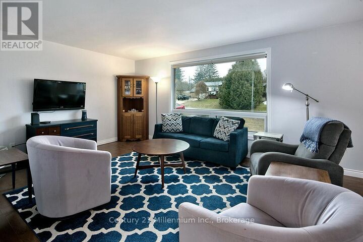 Property Photo:  142 Arthur Street  ON N0H 2P0 