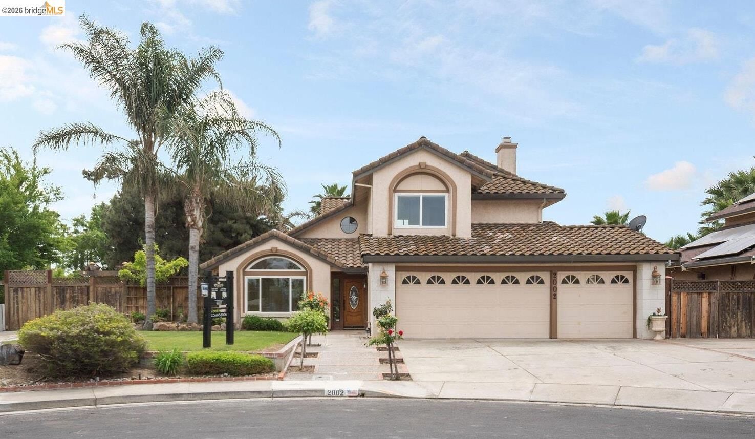 Property Photo:  2002 Montauk Ct  CA 94505 