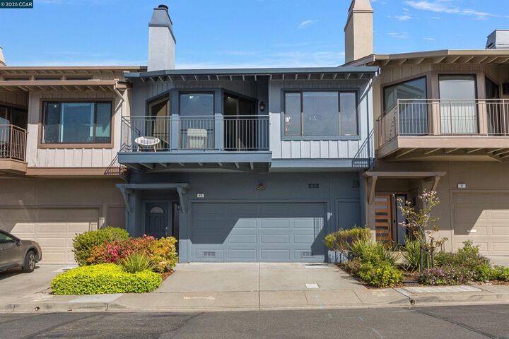 Property Photo:  49 Starview Dr  CA 94618 