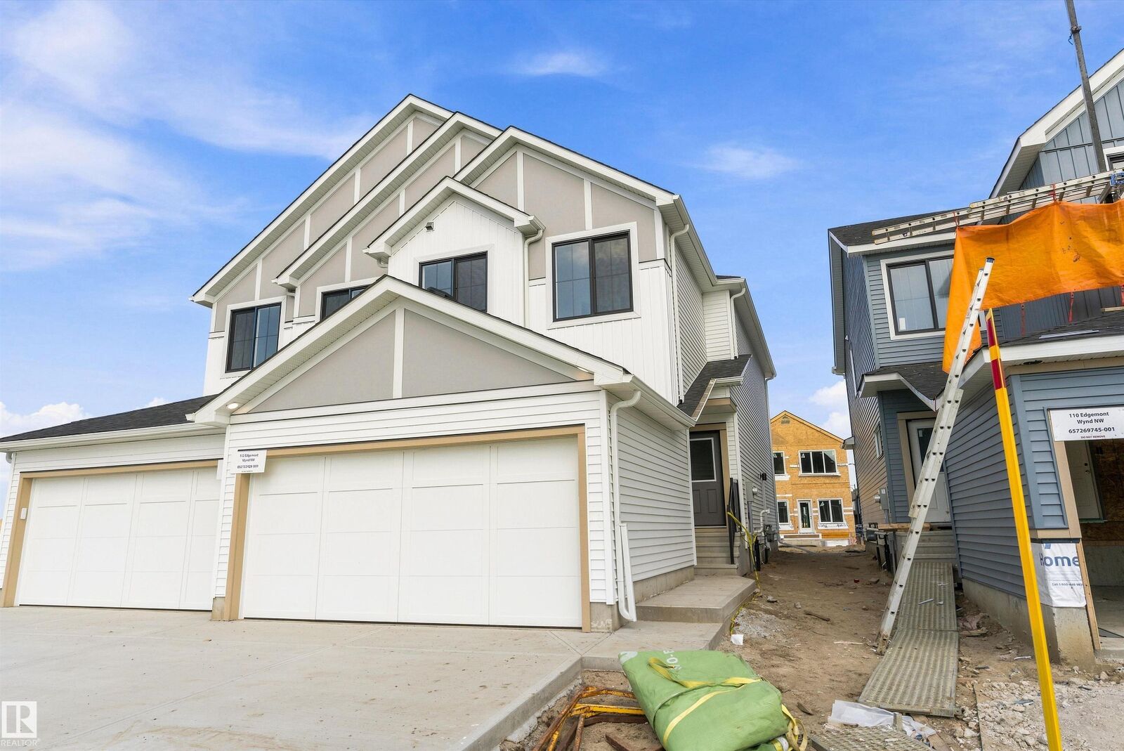 Property Photo: 112 Edgemont Wynd NW AB T6M 3K5
