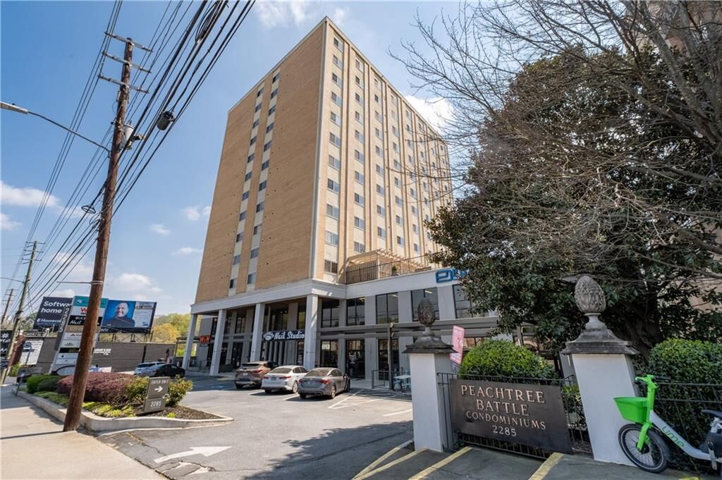 Property Photo:  2285 Peachtree Road NE 604  GA 30309 