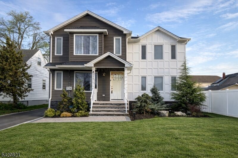 Property Photo:  112 E 12th St  NJ 07036 