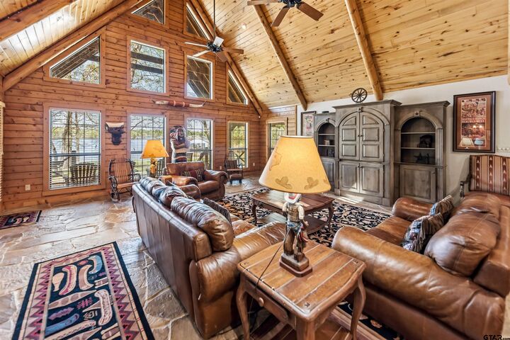 Property Photo: 1705 Panther Creek Pass TX 75457