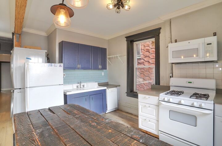 Property Photo:  388 Baldwin Ave 2  NJ 07306 