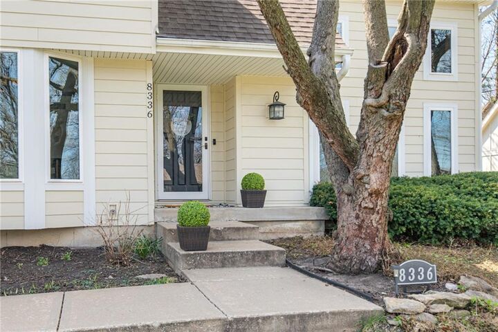 Property Photo:  8336 Rosehill Road  KS 66215 