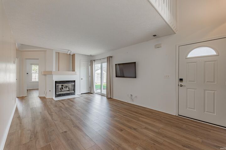 Property Photo: 3812 Windsong Cove IN 47715