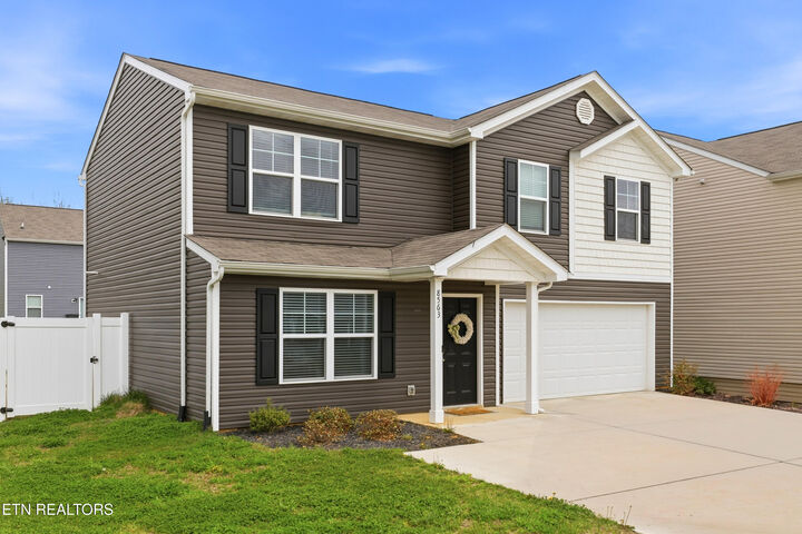 Property Photo: 8563 Mascot Rd TN 37924