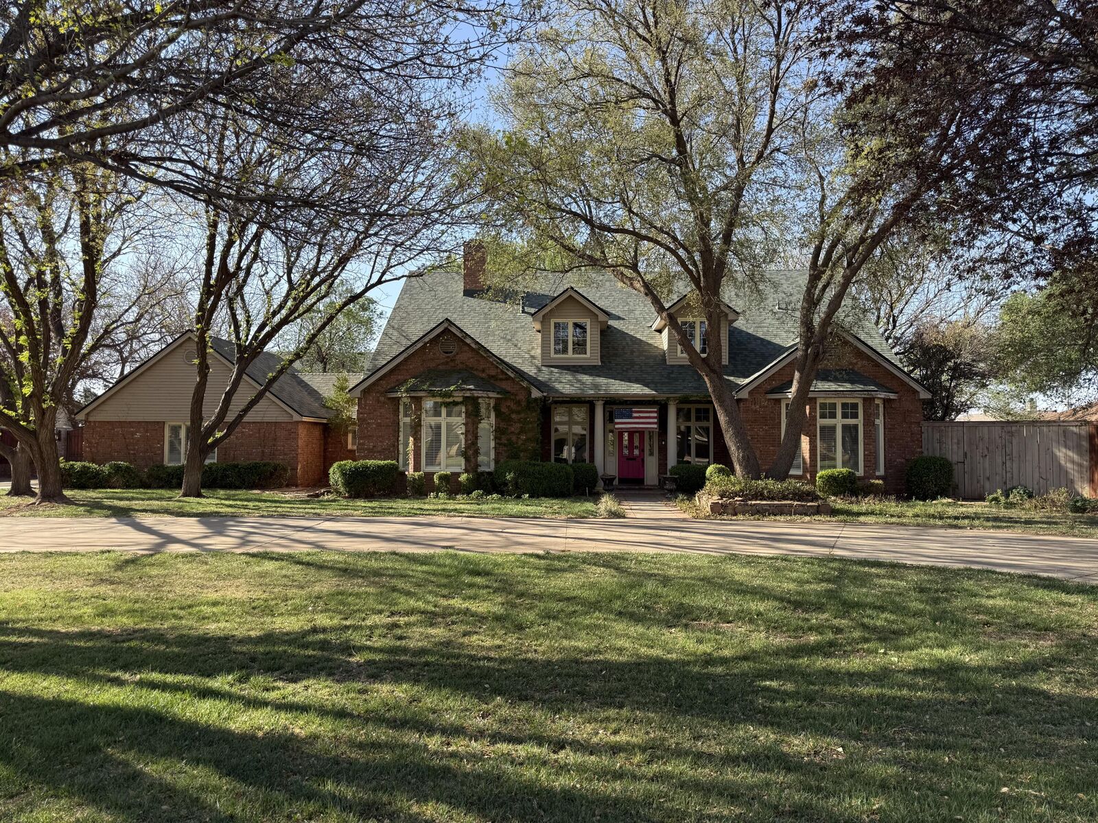 Property Photo:  6711 3rd Street  TX 79416 