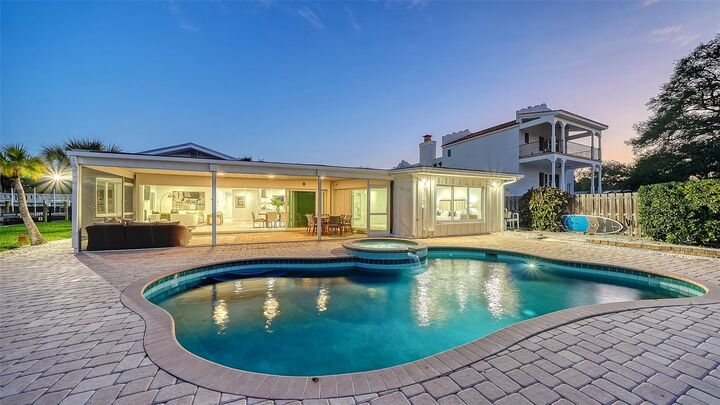 Property Photo: 339 Treasure Boat Way FL 34242