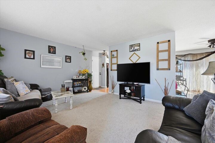 Property Photo:  6 Pearson Drive  SD 57783 