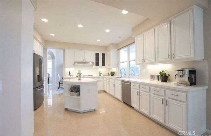 Property Photo:  9 Willowglade  CA 92679 