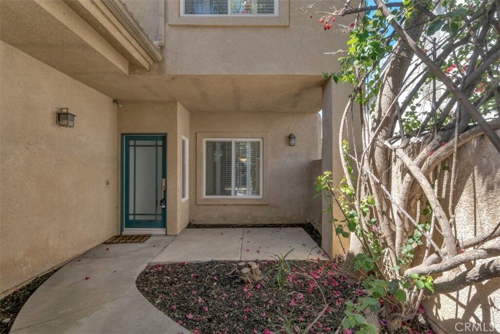Property Photo:  17333 San Jose Street  CA 91344 