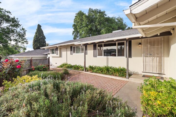 Property Photo: 7219 Saffron Way CA 95621